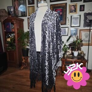 Vintage Y2K Gypsy Junkies Black Silver Fringe Duster Kimono One Size